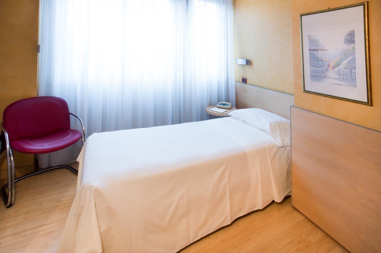 Hotel Alexandra Турин Екстер'єр фото